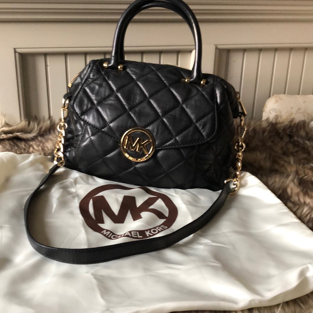 Black Leather Michael Kors Fulton Quilted handbag